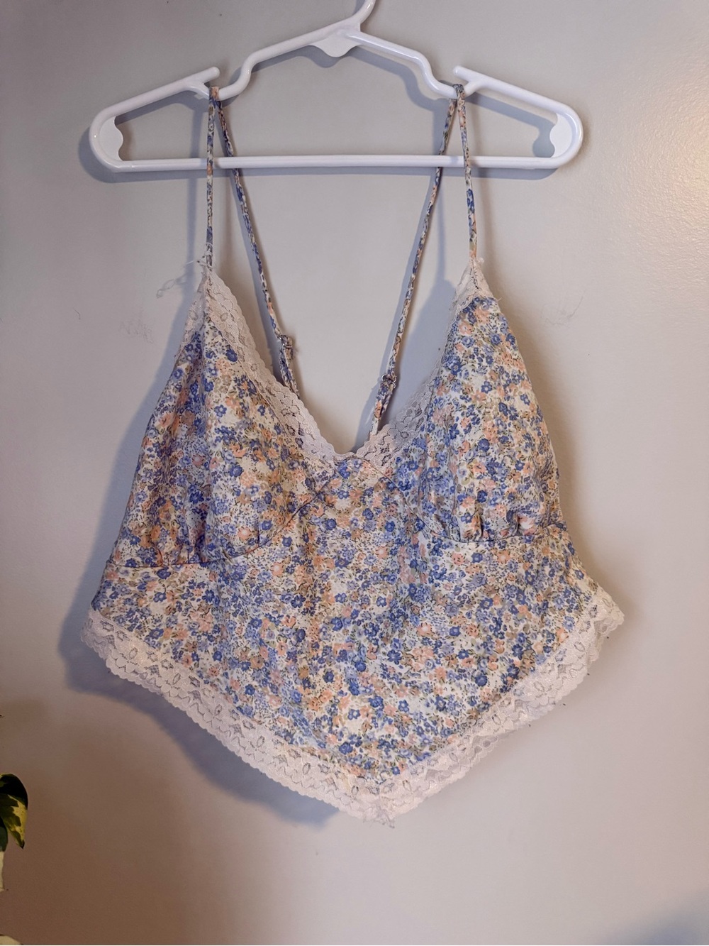 Glassons Blue & Peach Floral Lace-Trim Cami Tank